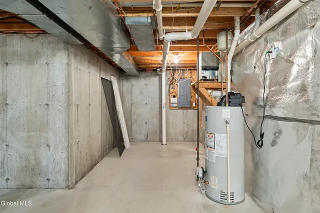 $589,000 | 2 Kendall Place, Glenville, NY 12019