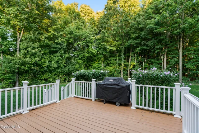 $589,000 | 2 Kendall Place, Glenville, NY 12019