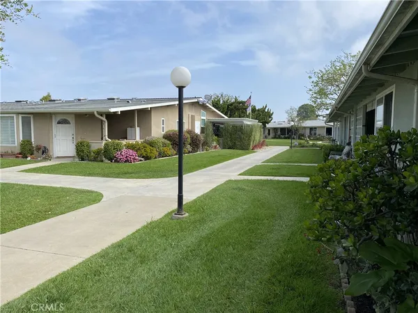$269,000 | 1361 Wee Burn Road, Seal Beach, CA 90740