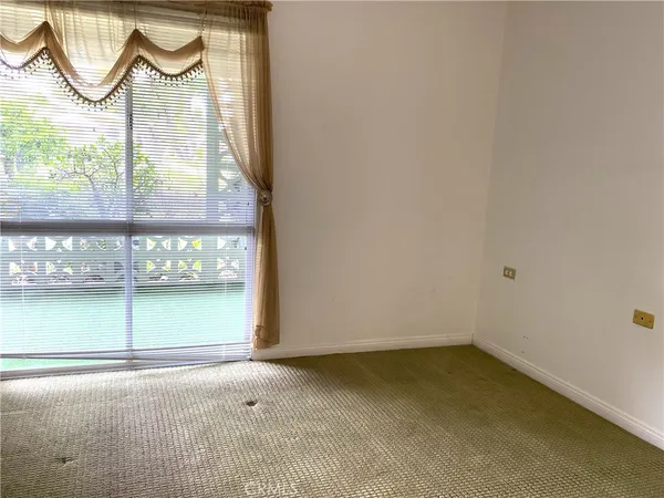 $269,000 | 1361 Wee Burn Road, Seal Beach, CA 90740