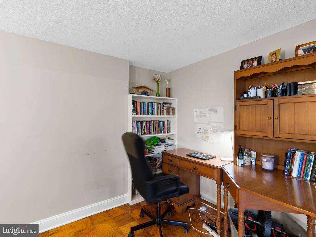 4410 Oglethorpe Street Hyattsville, MD 20781 - Photo 19 of 27