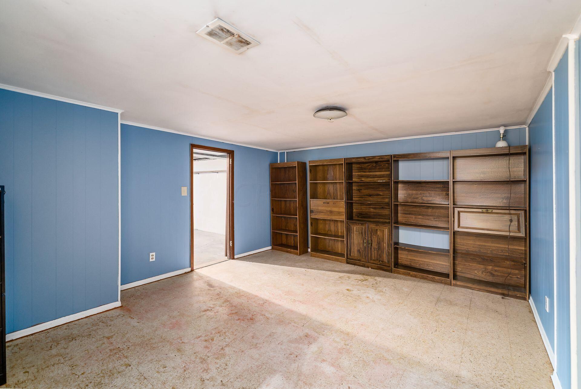 4809 Esterbrook Road Columbus, OH 43229 - Photo 27 of 32 032_5_R 4809 Esterbrook 075