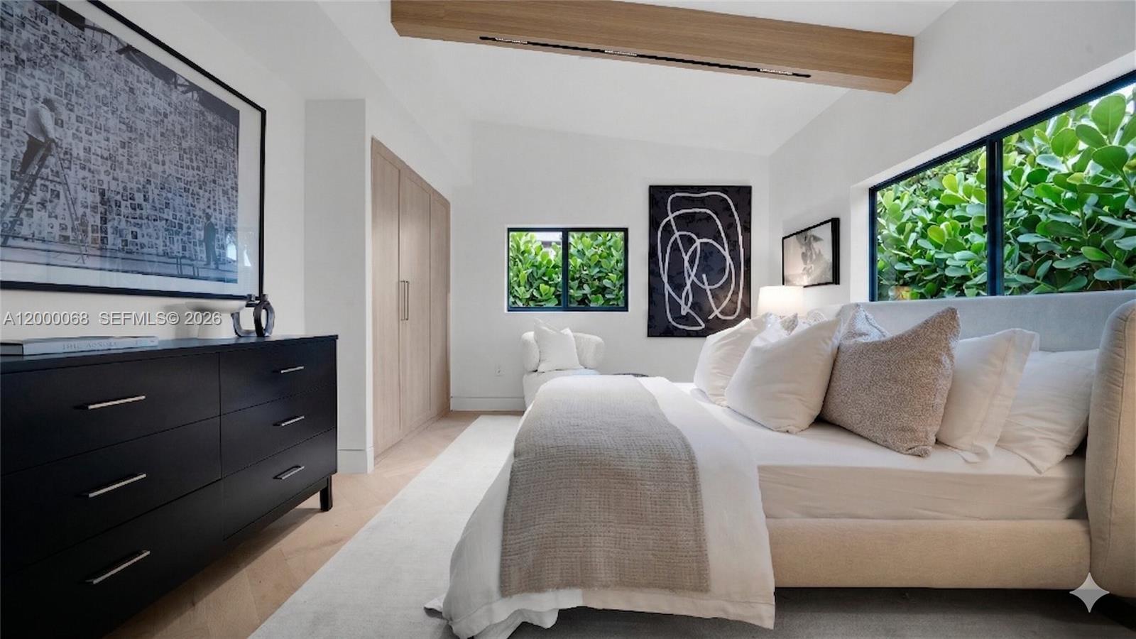 12600 Ixora Road North Miami, FL 33181 - Photo 12 of 21