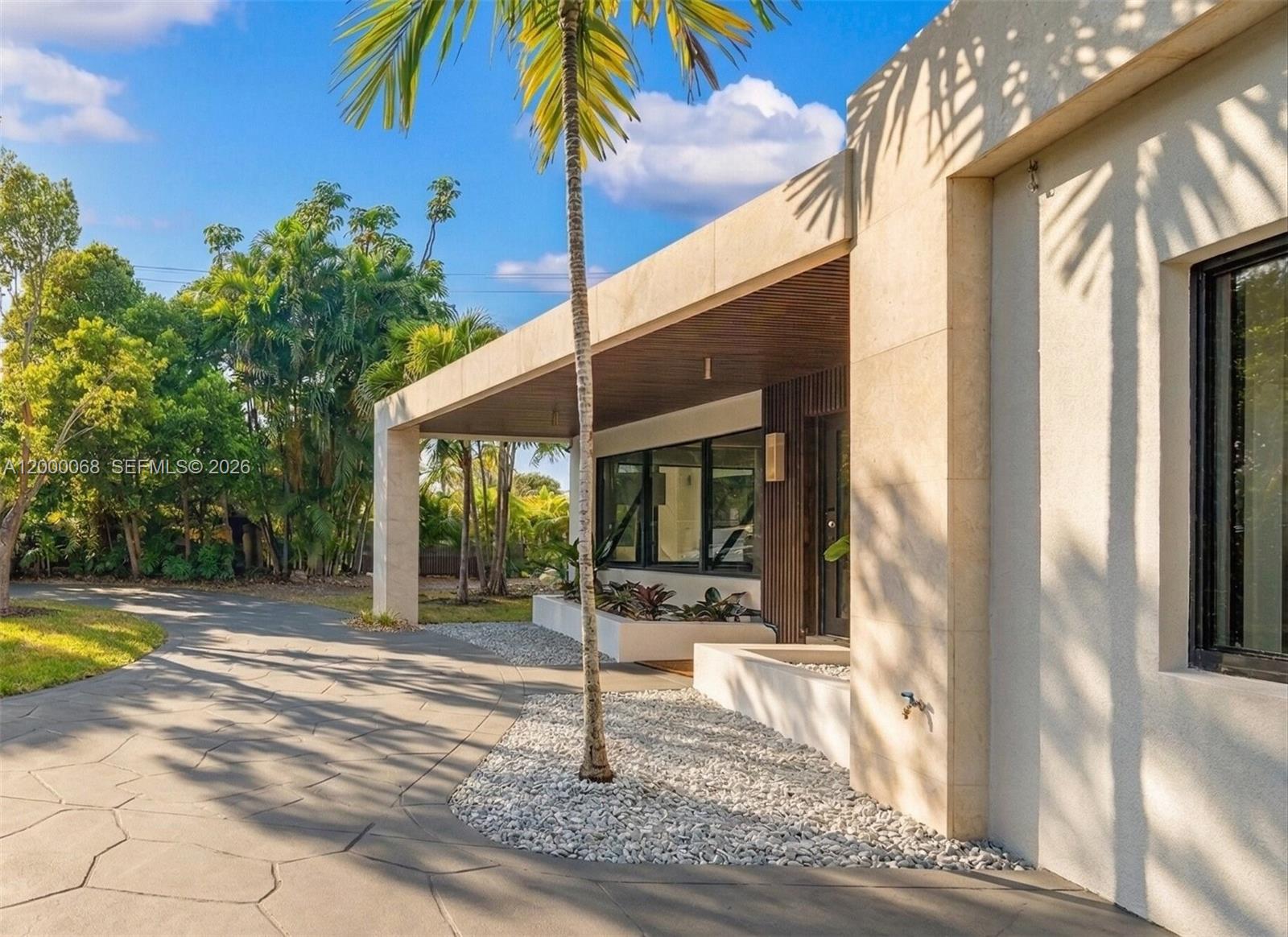 12600 Ixora Road North Miami, FL 33181 - Photo 20 of 21