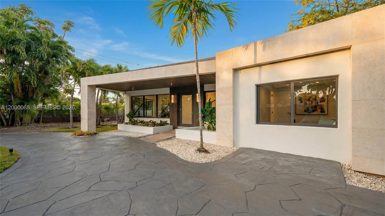 12600 Ixora Road North Miami, FL 33181 - Photo 21 of 21