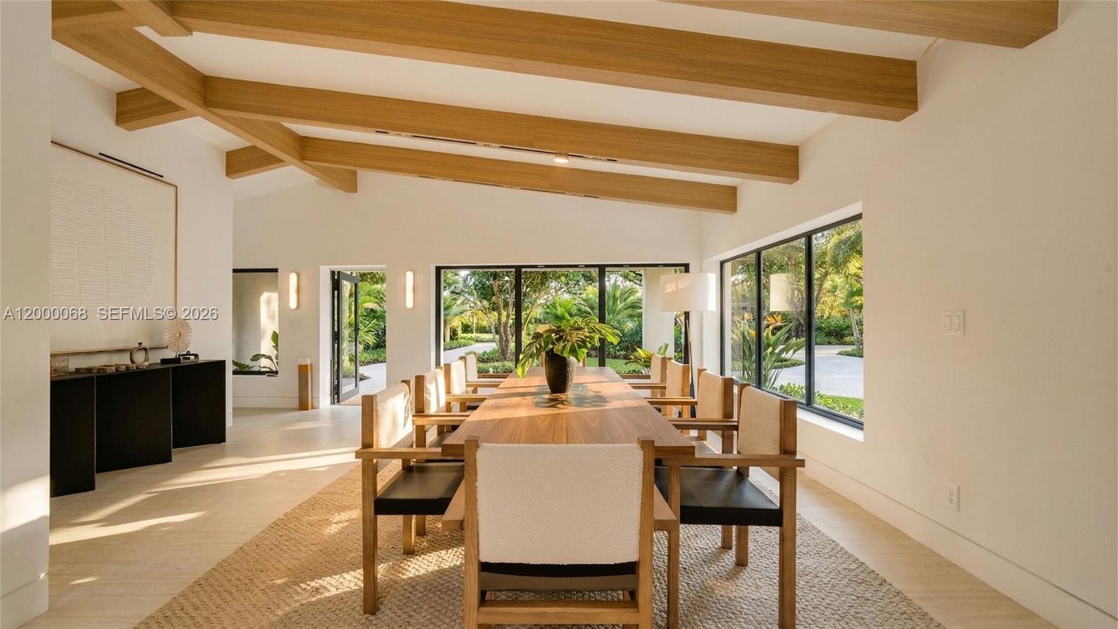 12600 Ixora Road North Miami, FL 33181 - Photo 3 of 21