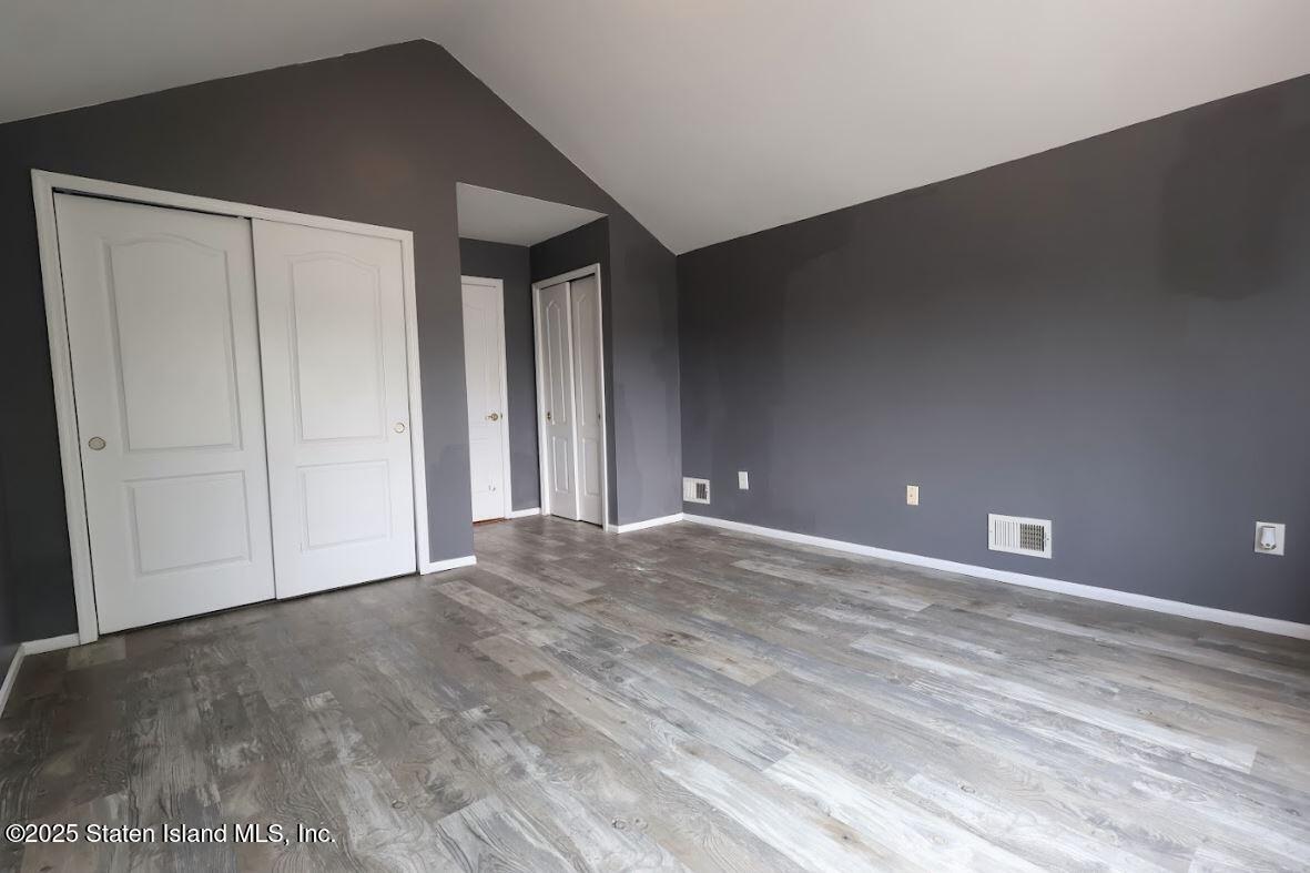 47 Hemlock Street Staten Island, NY 10309 - Photo 17 of 30 Primary Bedroom