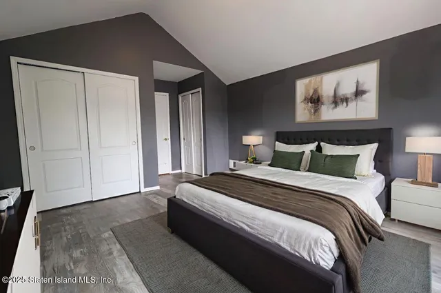 $829,900 | 47 Hemlock Street | Rossville