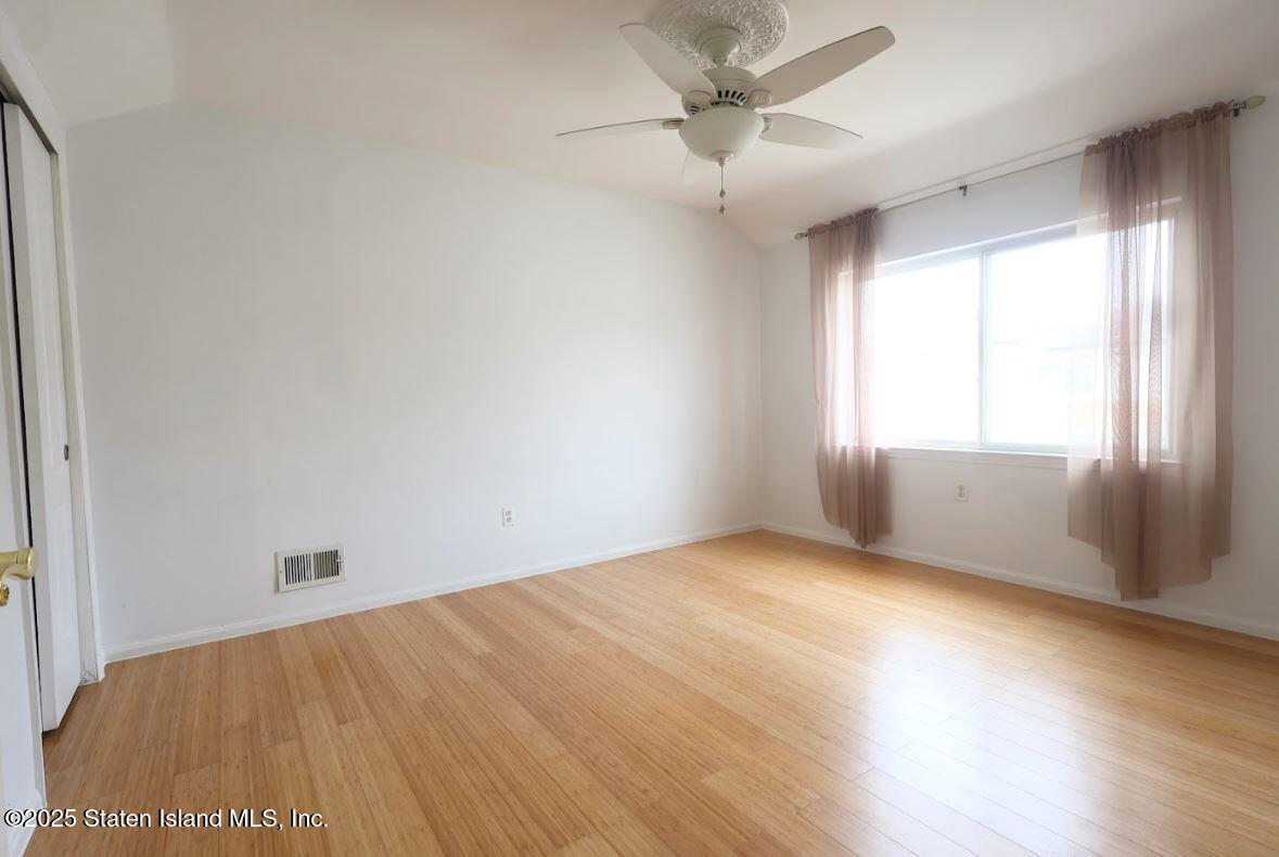 47 Hemlock Street Staten Island, NY 10309 - Photo 20 of 30 Bedroom #2
