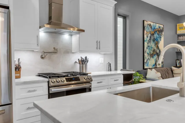 $2,249,000 | 7 Carrere Court, Charleston, SC 29403