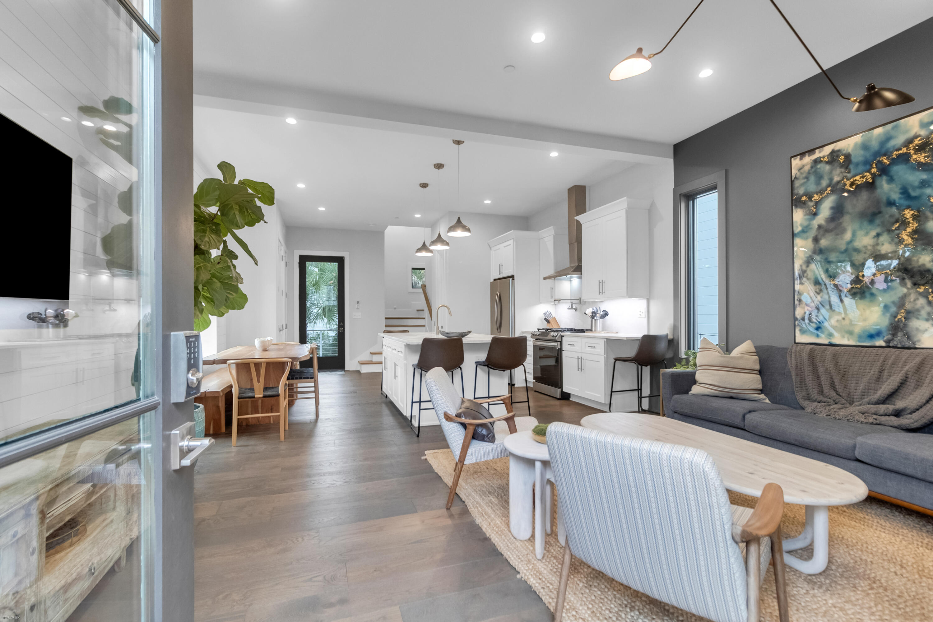 7 Carrere Court Charleston, SC 29403 - Photo 5 of 59 Hidden Oasis Downtown