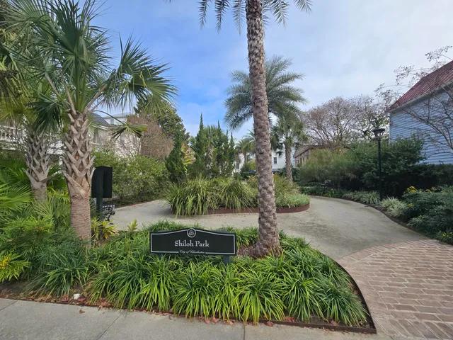 $2,249,000 | 7 Carrere Court, Charleston, SC 29403