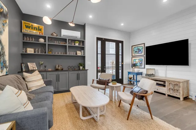 $2,249,000 | 7 Carrere Court, Charleston, SC 29403