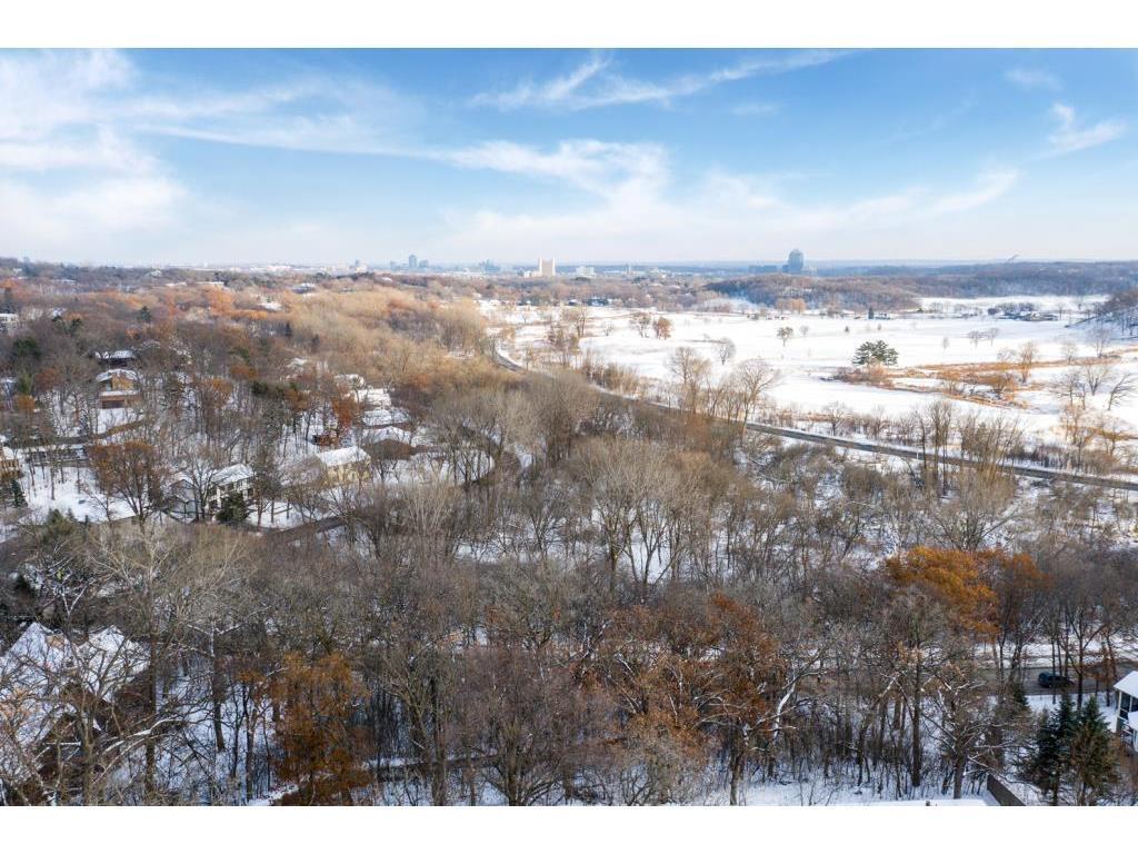 7106 Valley View Road Edina, MN 55439 - Photo 2 of 27