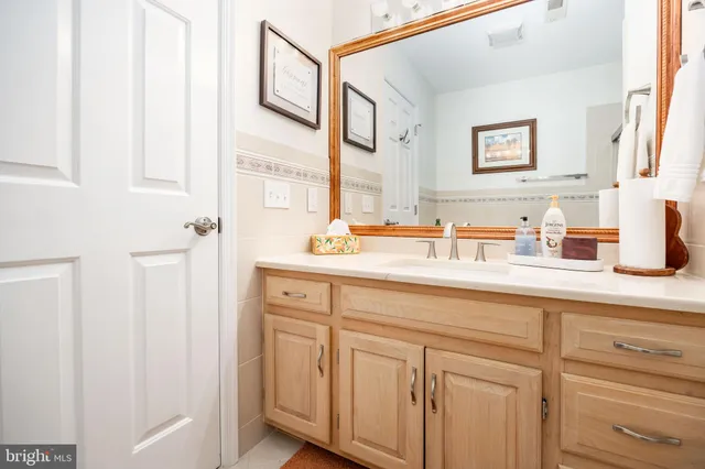 $699,900 | 5541 East Nithsdale Drive, Salisbury, MD 21801