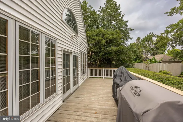 $699,900 | 5541 East Nithsdale Drive, Salisbury, MD 21801