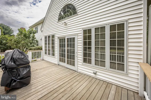 $699,900 | 5541 East Nithsdale Drive, Salisbury, MD 21801