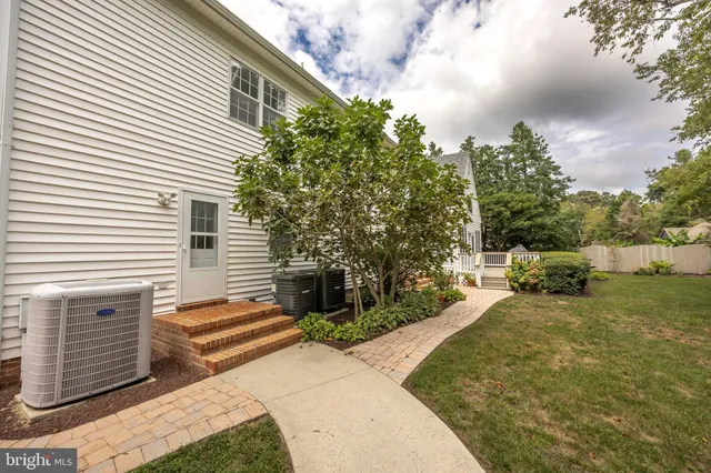 $699,900 | 5541 East Nithsdale Drive, Salisbury, MD 21801