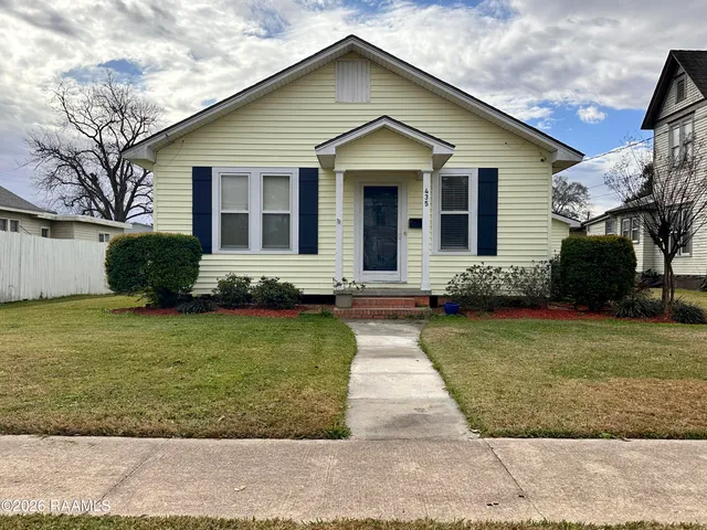 $120,000 | 435 East Academy Avenue, Jennings, LA 70546