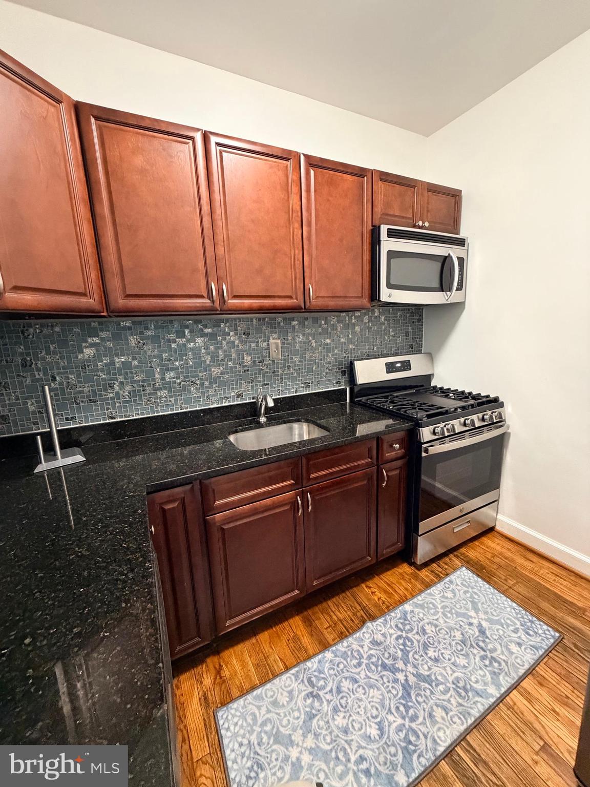 824 Philadelphia Avenue Silver Spring, MD 20910 - Photo 5 of 23 Upper-Level Kitchen