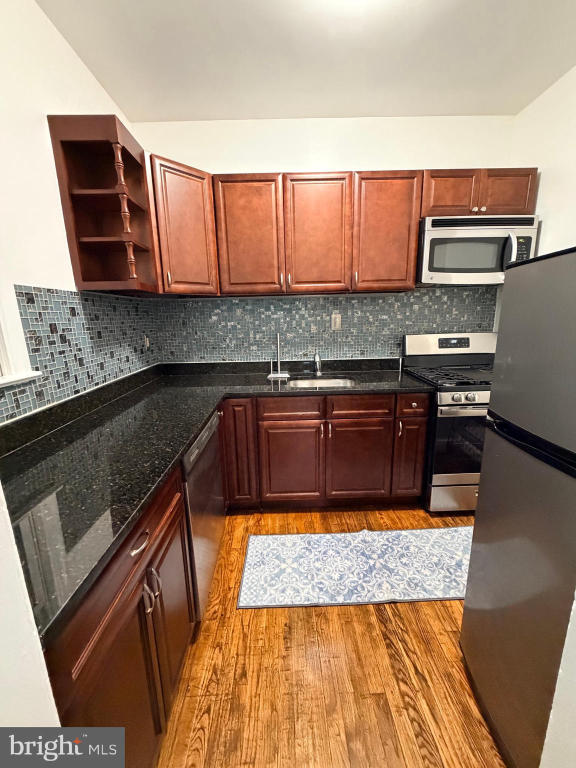 824 Philadelphia Avenue Silver Spring, MD 20910 - Photo 6 of 23 Upper-Level Kitchen