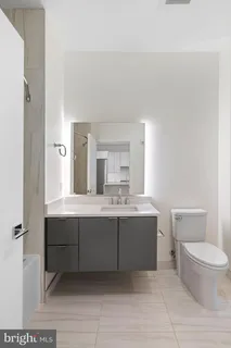 $3,750 | 1312 King Street, Unit 206, Alexandria, VA 22314