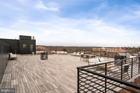 $3,750 | 1312 King Street, Unit 206, Alexandria, VA 22314