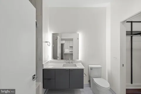$3,750 | 1312 King Street, Unit 206, Alexandria, VA 22314