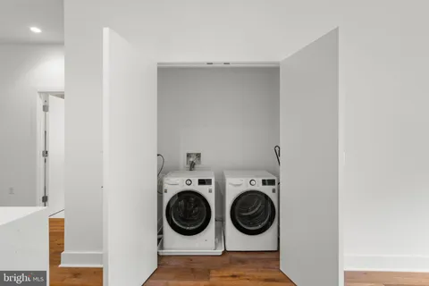 $3,750 | 1312 King Street, Unit 206, Alexandria, VA 22314