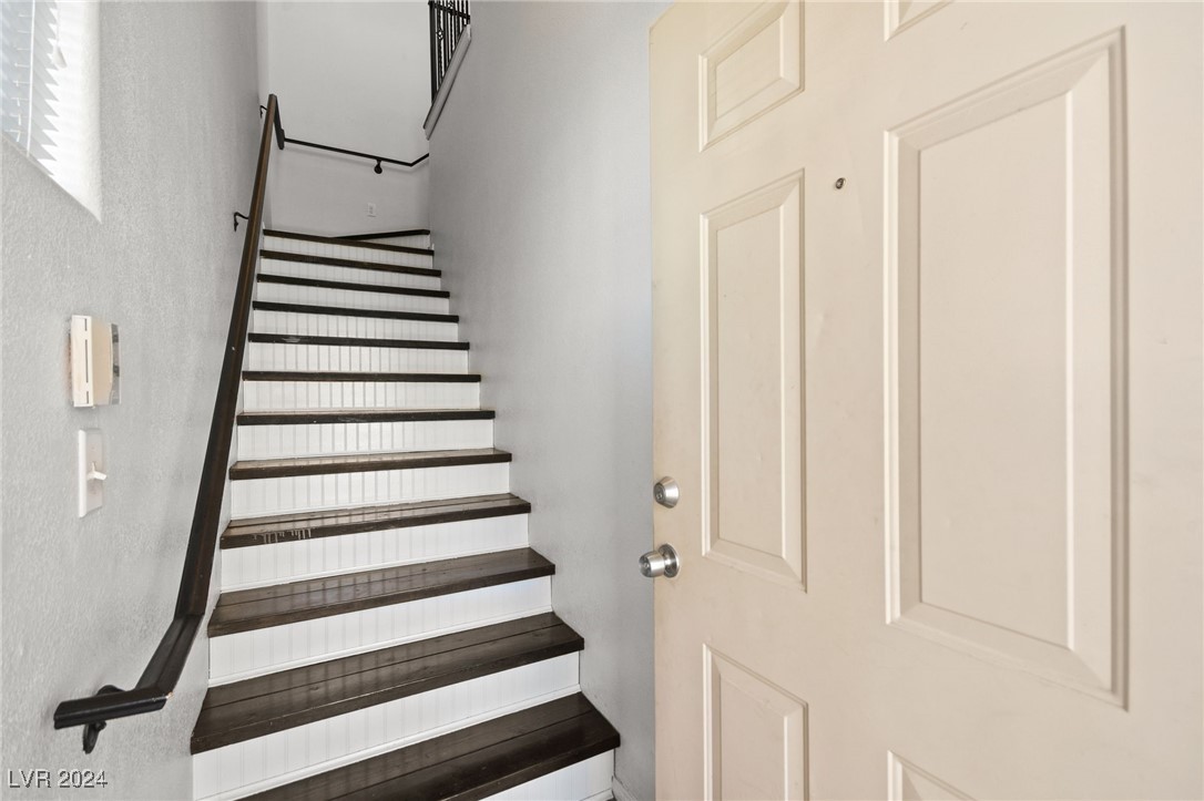 8555 West Russell Road, Unit 2069 Las Vegas, NV 89113 - Photo 2 of 33