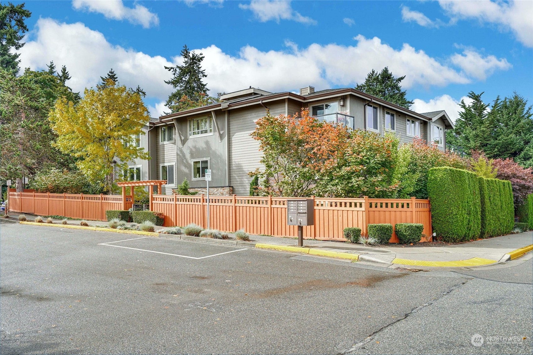 a view of a house with a street view
