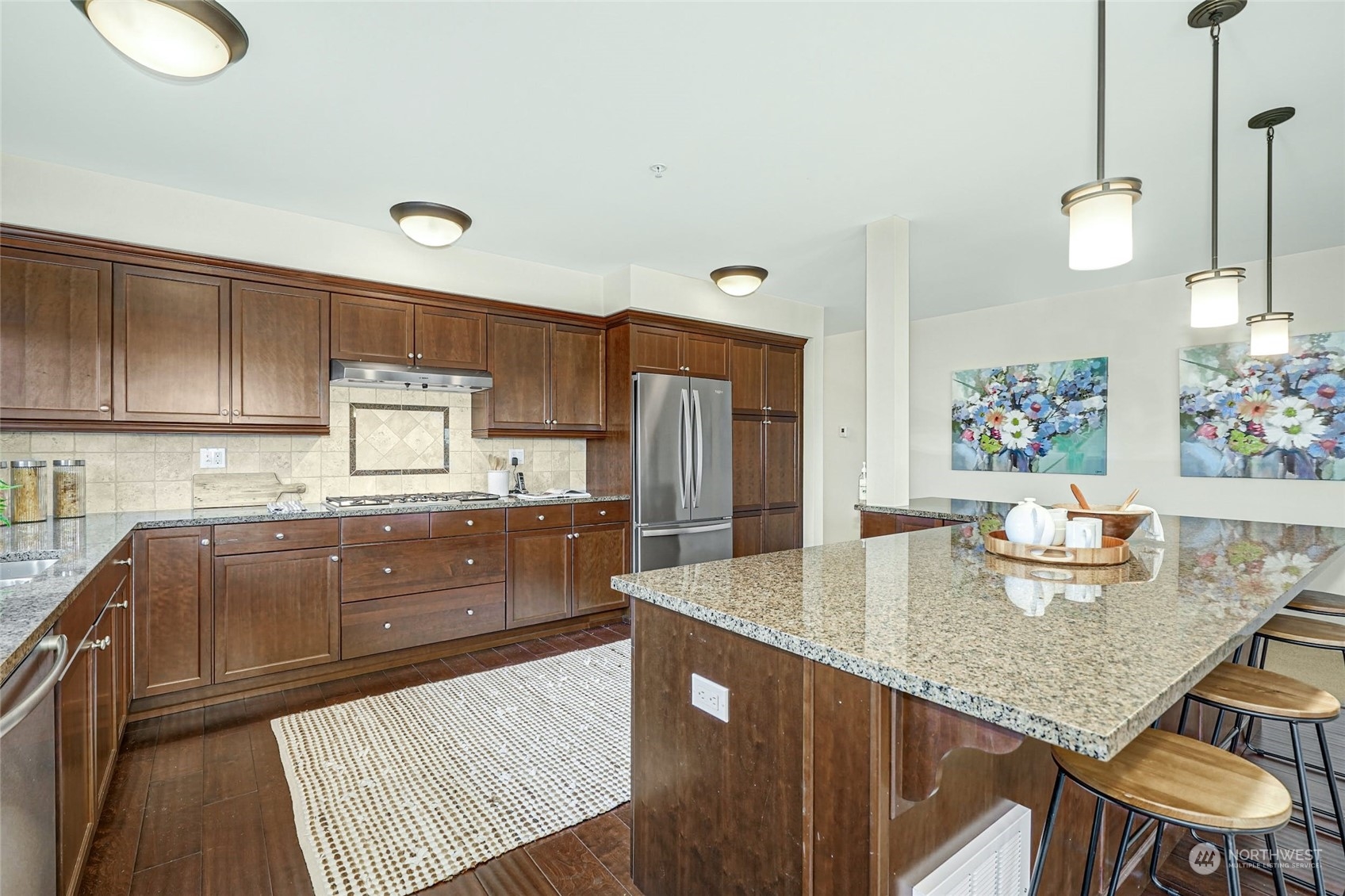 316 Walnut Street, Unit 201 Edmonds, WA 98020 - Photo 14 of 29 a kitchen with granite countertop lots of counter top space