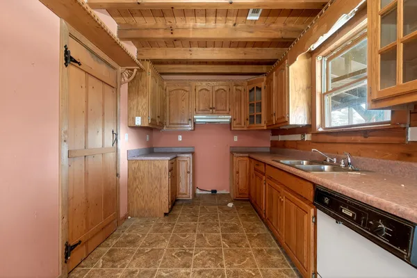 539 Peach Avenue, Morrison, TN 37357