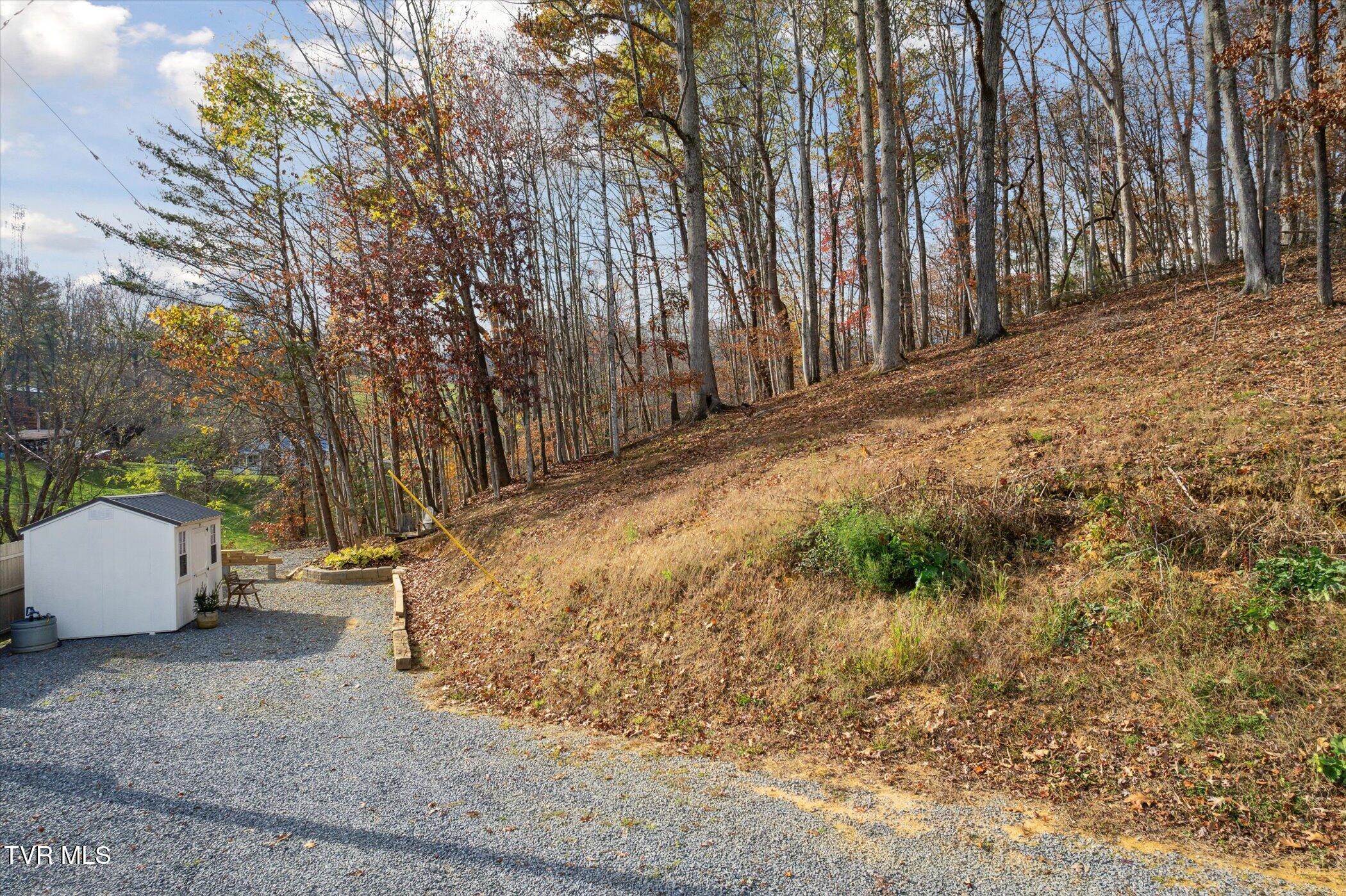1021 Marbleton Road Unicoi, TN 37692 - Photo 21 of 35 02-1021-Marbleton-Rd-Unicoi-TN-37692-Win