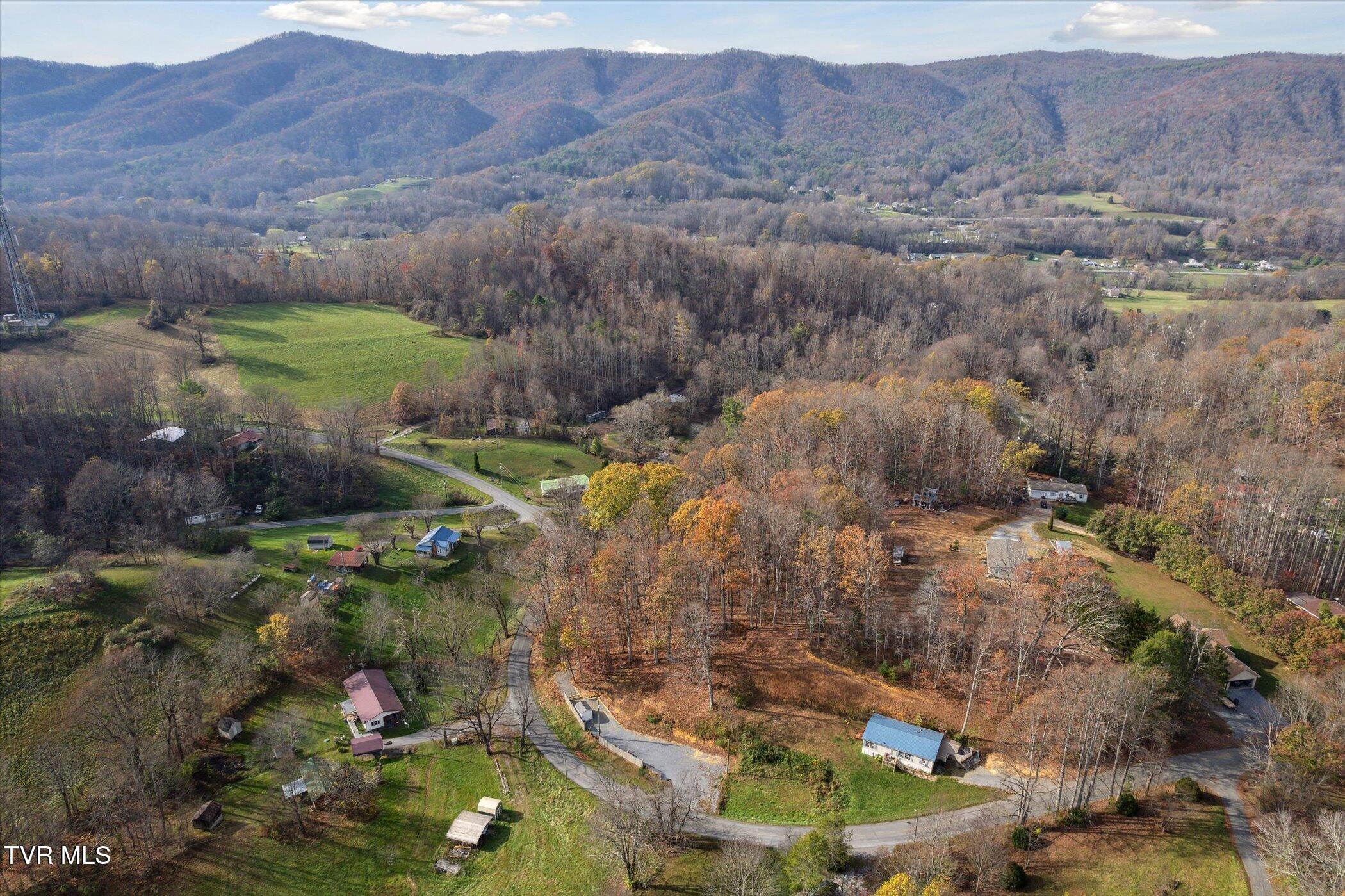 1021 Marbleton Road Unicoi, TN 37692 - Photo 26 of 35 07-1021-Marbleton-Rd-Unicoi-TN-37692-Win