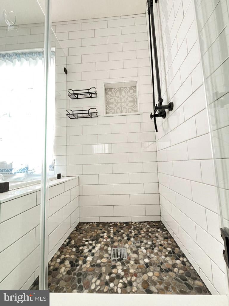 6237 Conklin Way Haymarket, VA 20169 - Photo 19 of 33