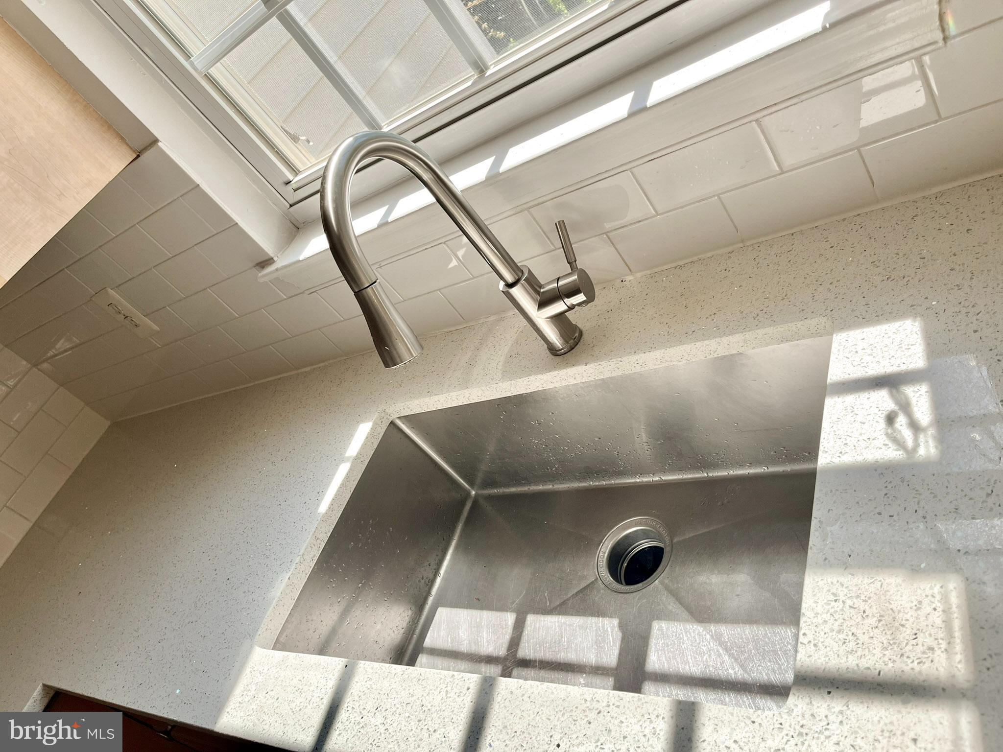 6237 Conklin Way Haymarket, VA 20169 - Photo 10 of 33