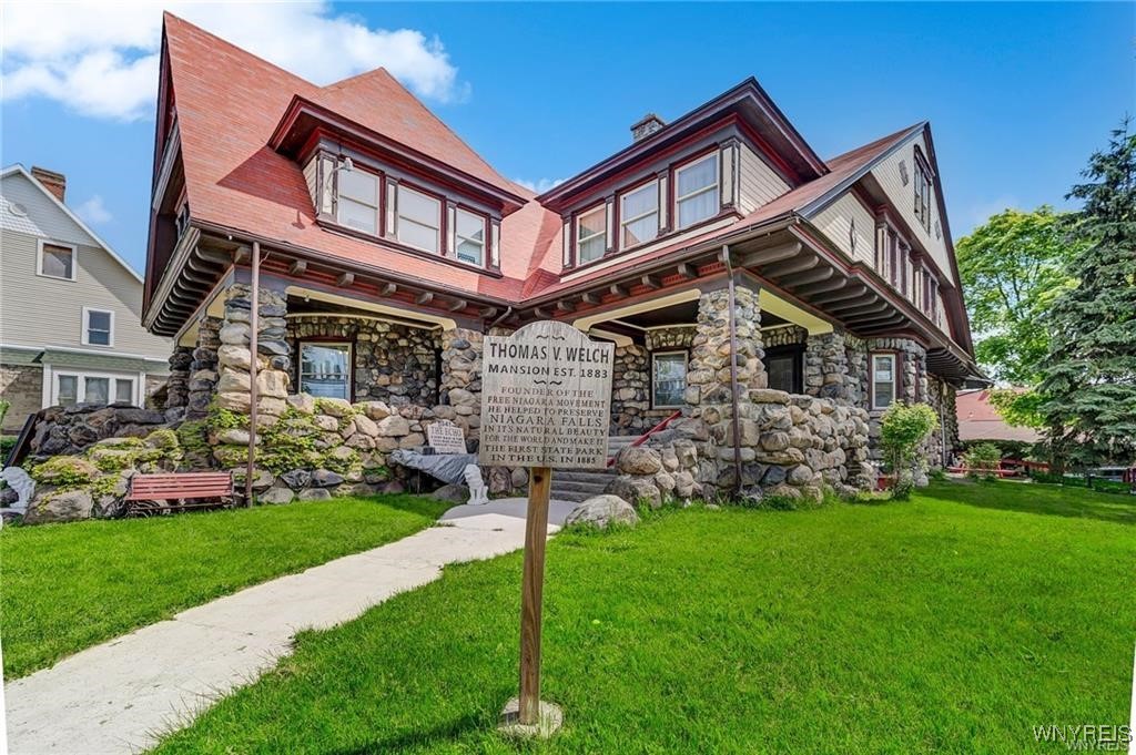 341 Portage Road Niagara Falls, NY 14303 - Photo 2 of 48