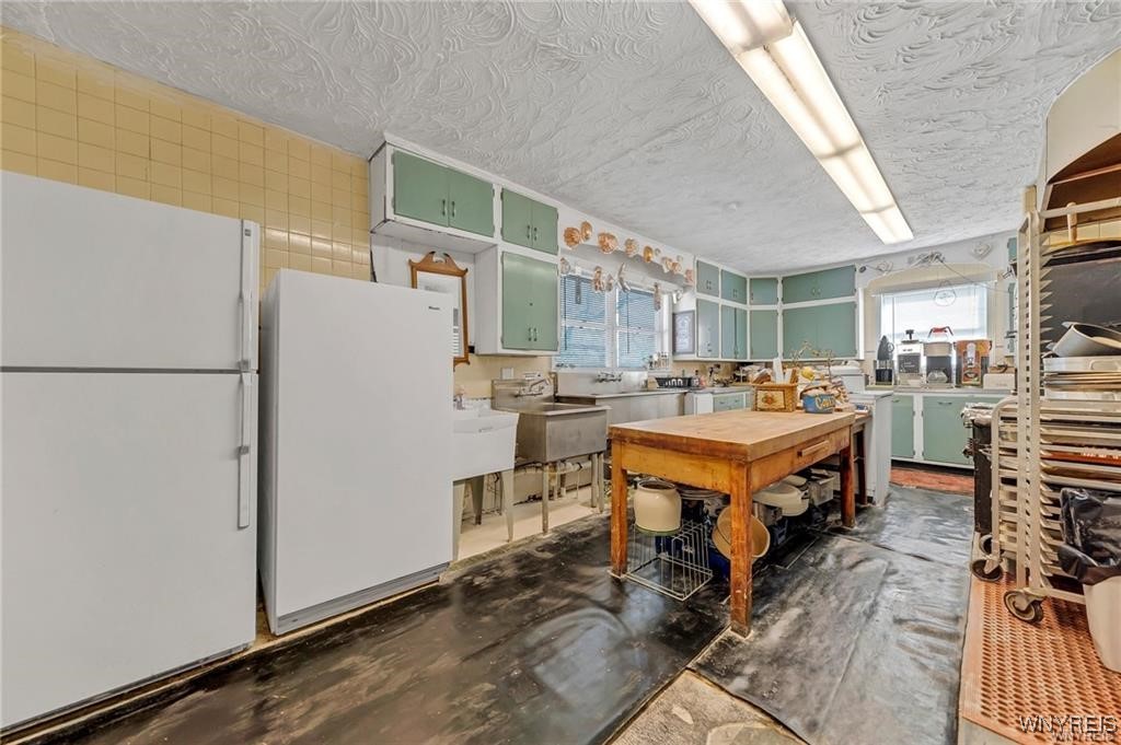 341 Portage Road Niagara Falls, NY 14303 - Photo 29 of 48