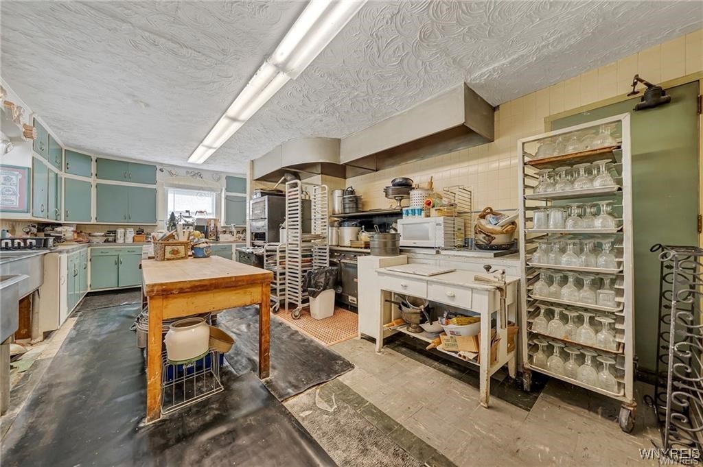 341 Portage Road Niagara Falls, NY 14303 - Photo 30 of 48