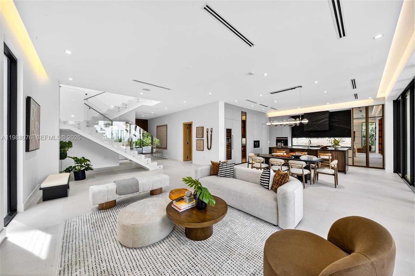 609 Southwest 24th Road Miami, FL 33129 - Photo 9 of 50 Gallery Image 9