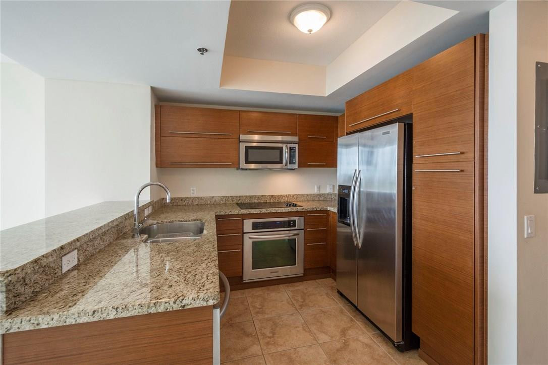 2681 North Flamingo Road, Unit S902 Sunrise, FL 33323 - Photo 20 of 29 Kitchen