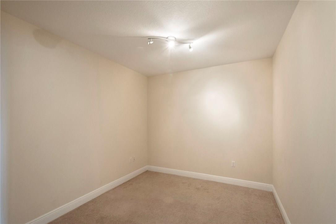 2681 North Flamingo Road, Unit S902 Sunrise, FL 33323 - Photo 25 of 29 Den area
