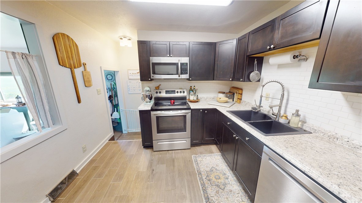 621 Poland Road Danville, IL 61834 - Photo 29 of 39 Gallery Image 29