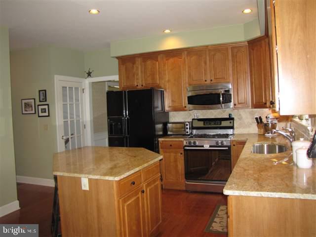 825 Olde Trail Road Hummelstown, PA 17036 - Photo 9 of 25 Gallery Image 9