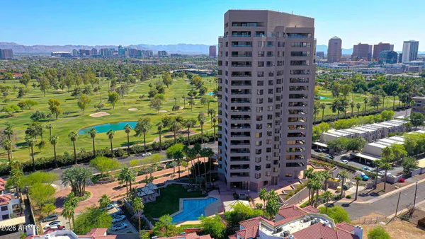 $995,000 | 1040 East Osborn Road, Unit 904, Phoenix, AZ 85014