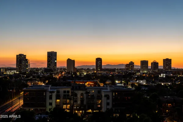 $995,000 | 1040 East Osborn Road, Unit 904, Phoenix, AZ 85014