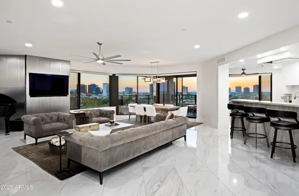 $995,000 | 1040 East Osborn Road, Unit 904, Phoenix, AZ 85014