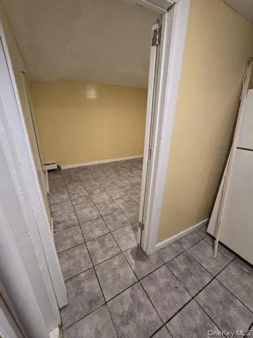 a view of utility room