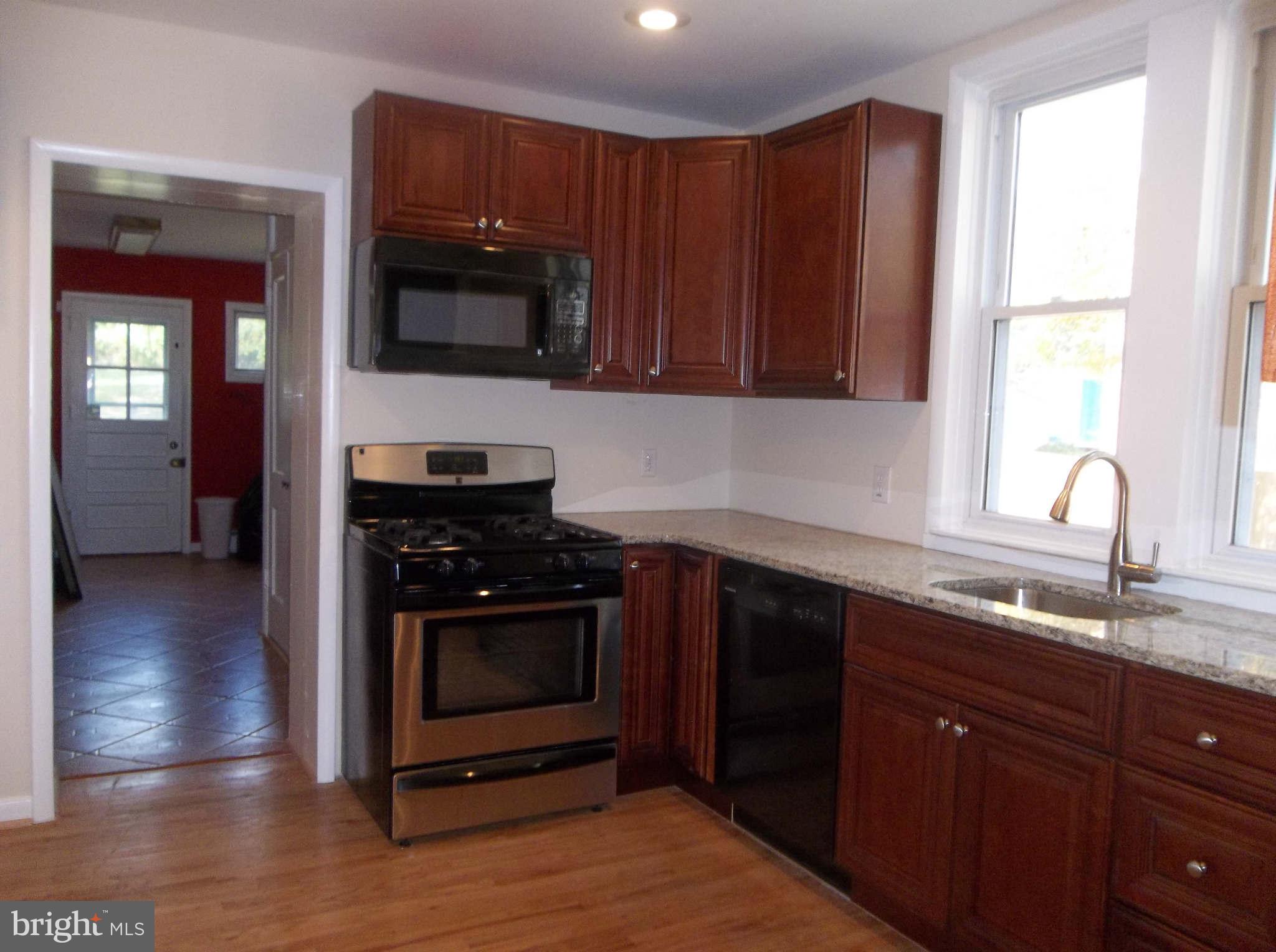 5512 Taylor Road Riverdale, MD 20737 - Photo 12 of 23 Kitchen